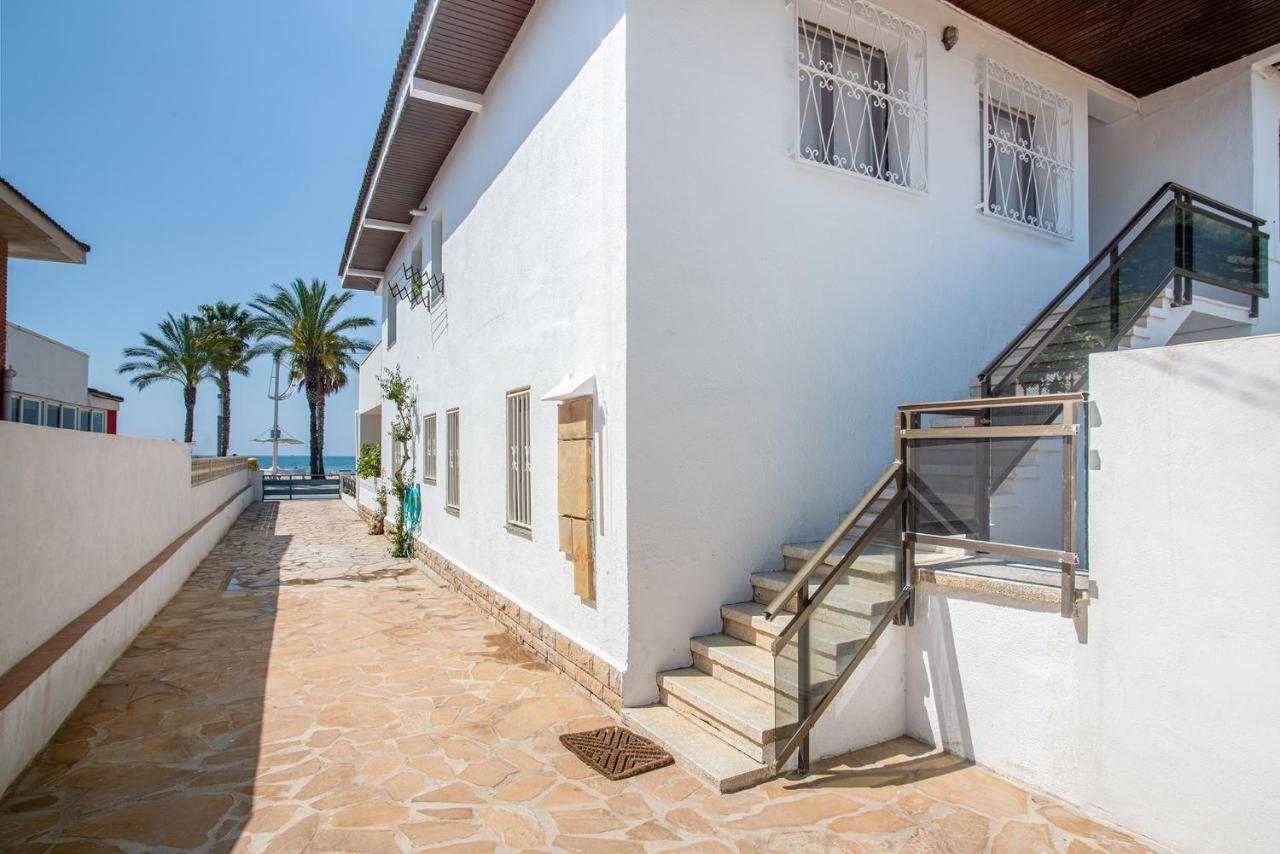 Beach House Cambrils Apartamento En Primera Linea De Playa Exterior foto