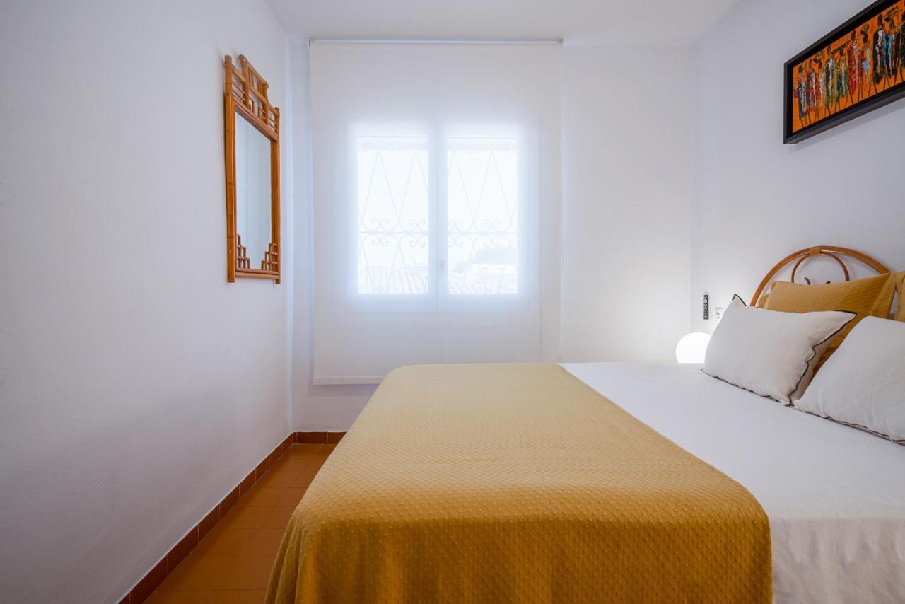 Beach House Cambrils Apartamento En Primera Linea De Playa Exterior foto